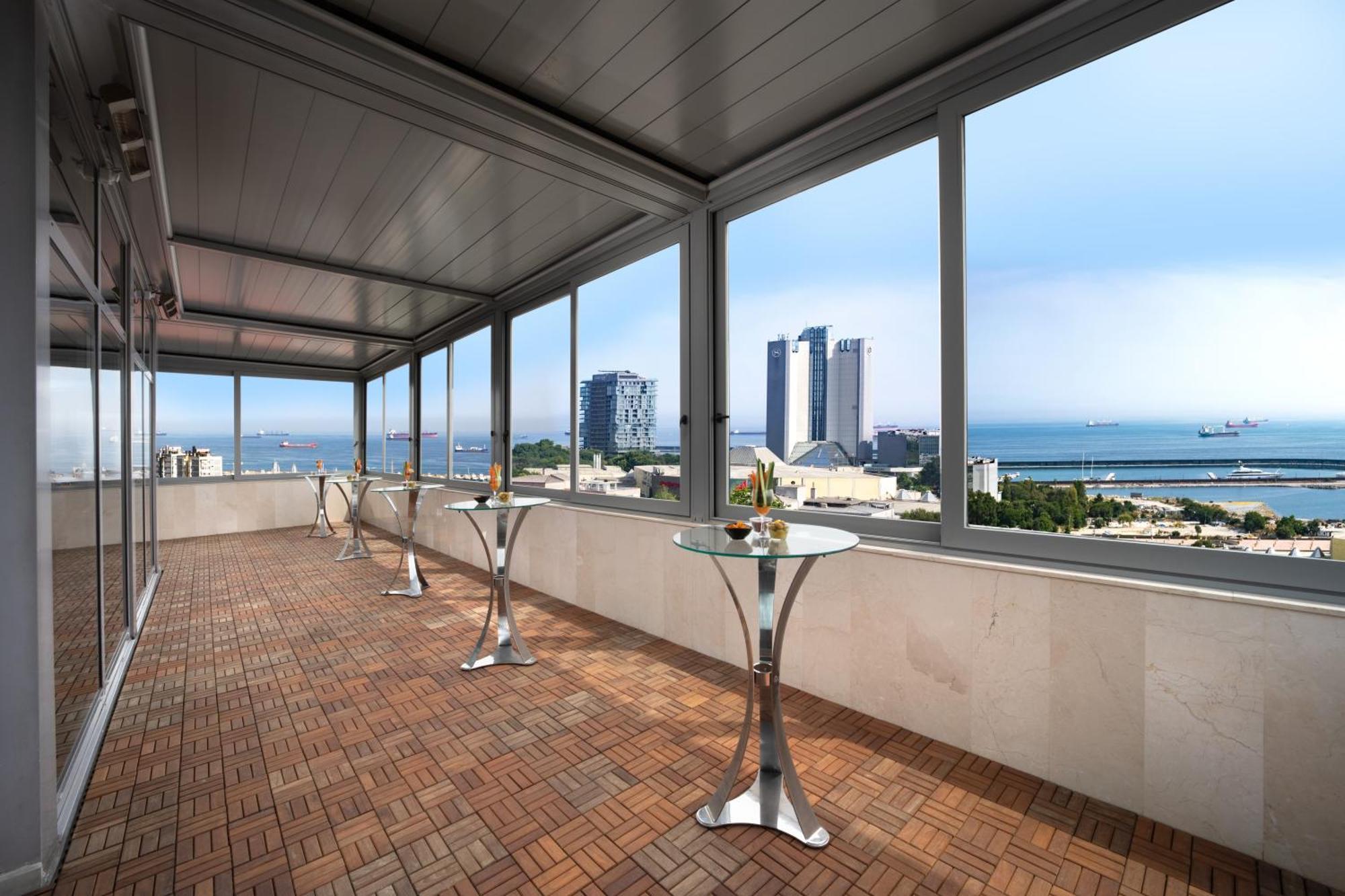 Ramada Plaza By Wyndham Istanbul Atakoy Istambul Exterior foto