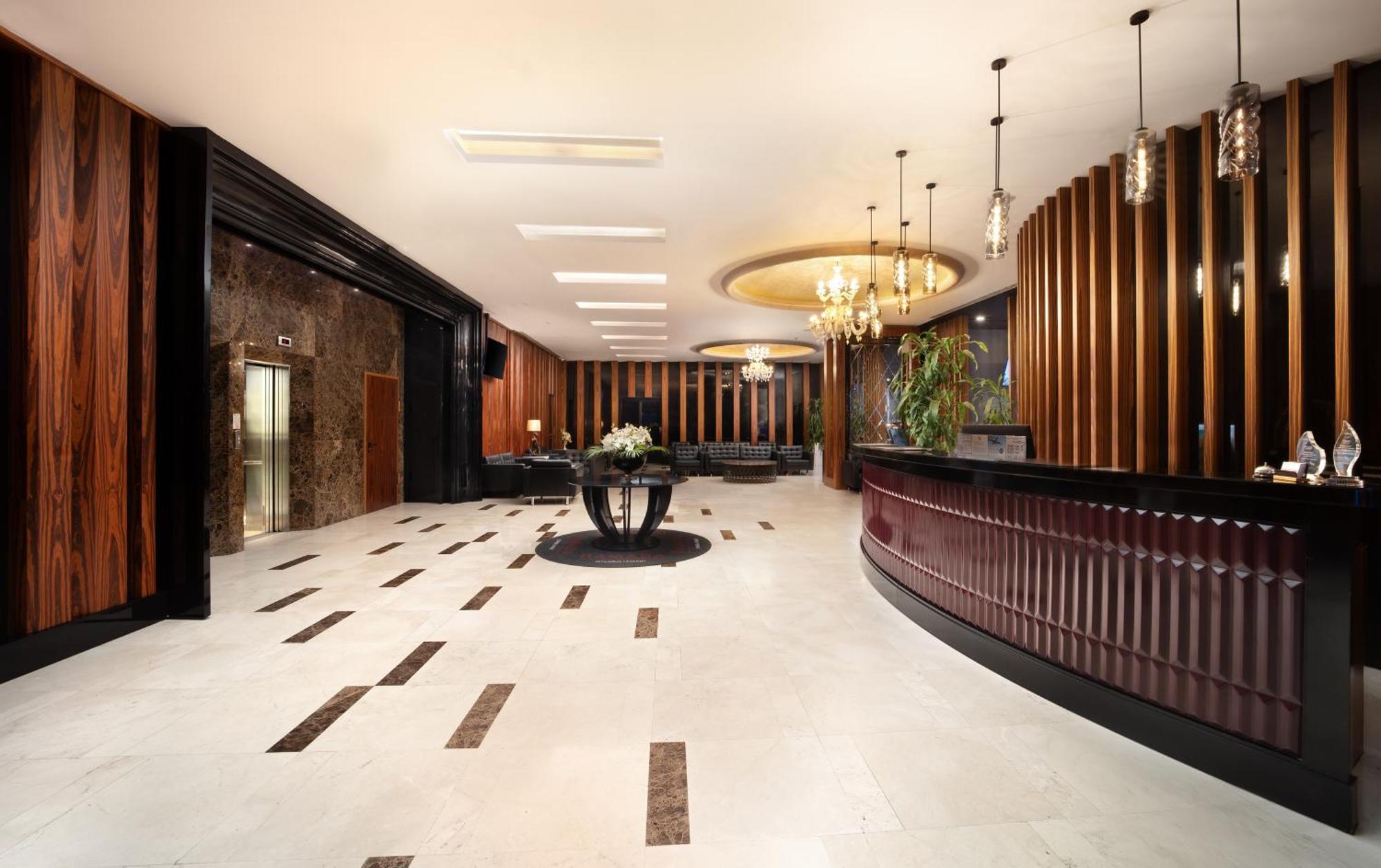 Ramada Plaza By Wyndham Istanbul Atakoy Istambul Exterior foto