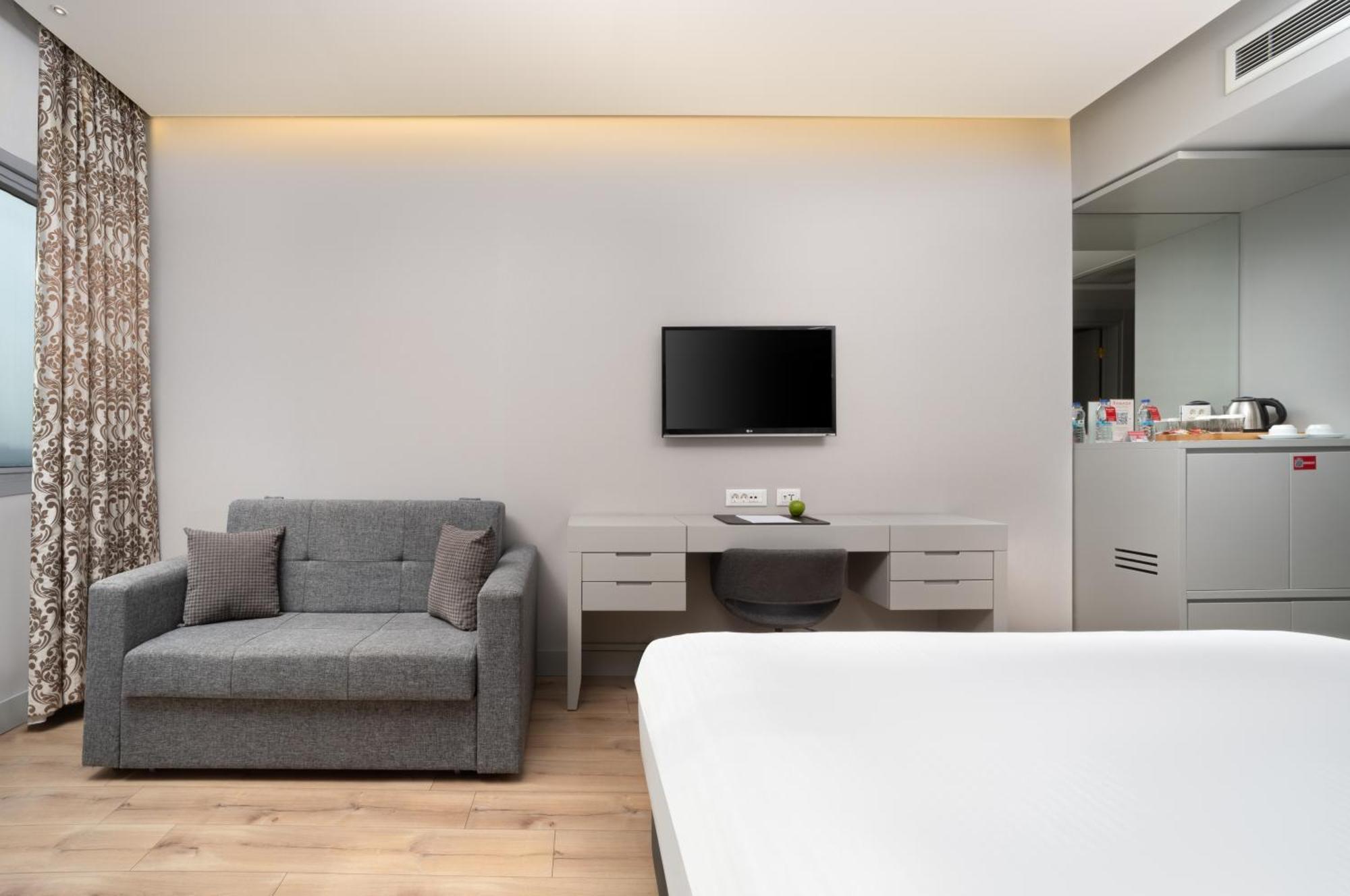 Ramada Plaza By Wyndham Istanbul Atakoy Istambul Exterior foto
