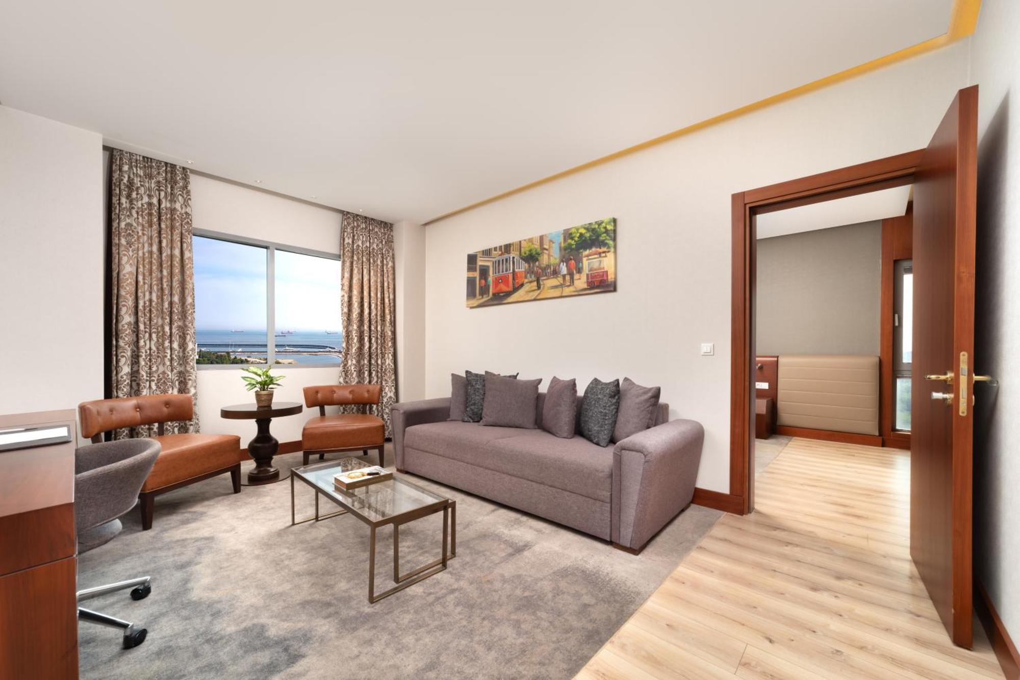 Ramada Plaza By Wyndham Istanbul Atakoy Istambul Exterior foto